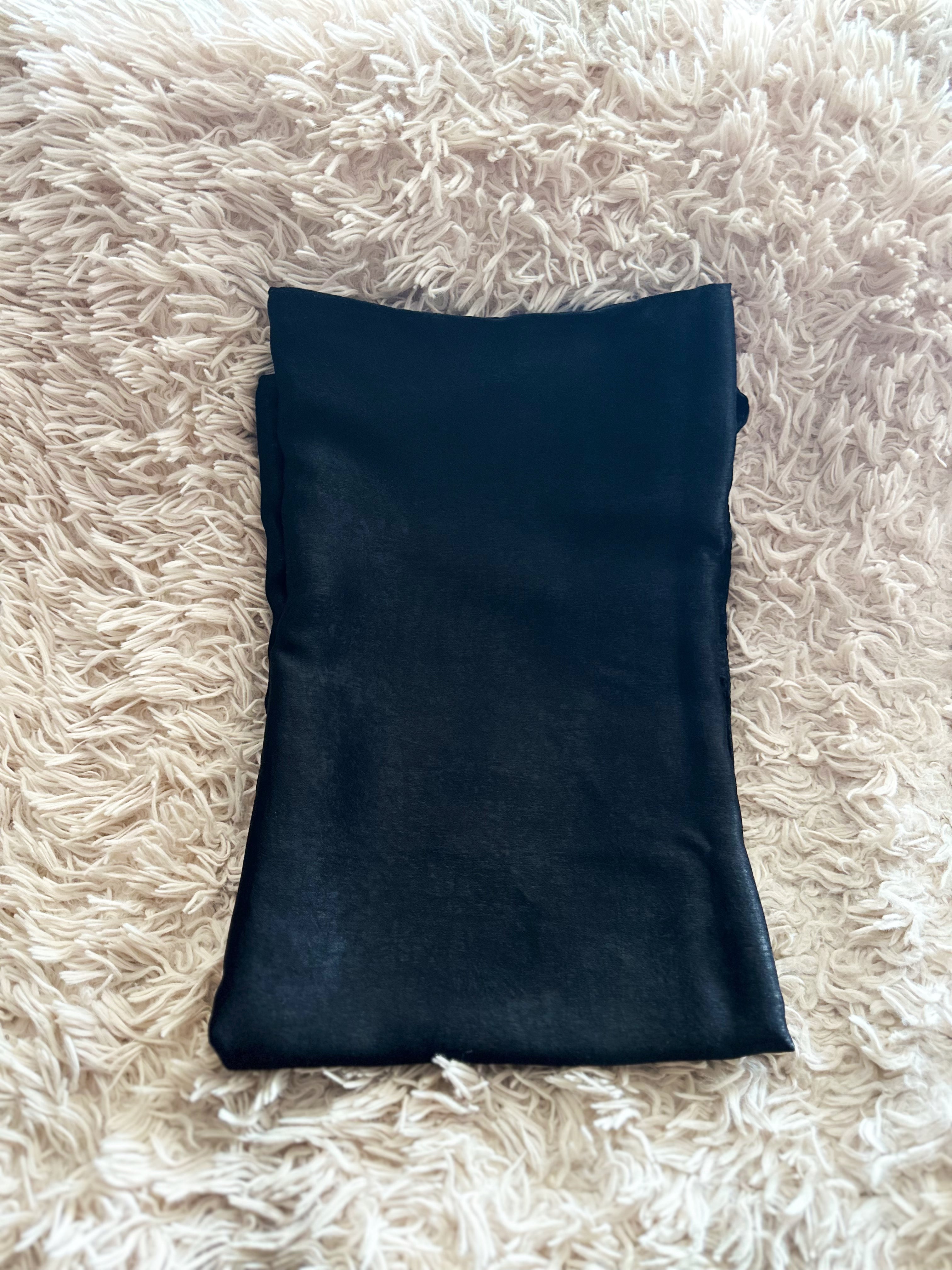 Foulard noir