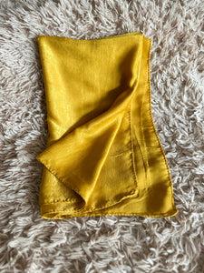 Foulard jaune moutarde
