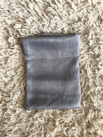 Charger l&#39;image dans la galerie, Foulard gris claire
